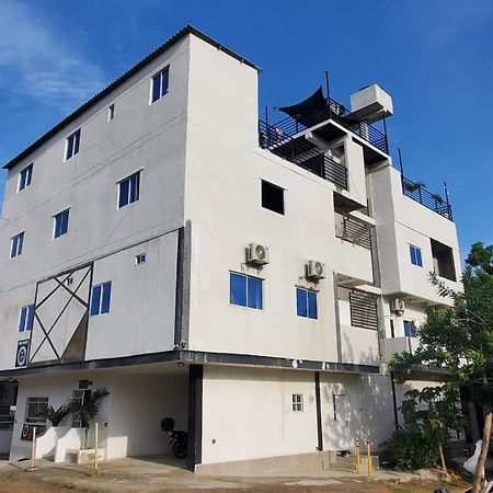 Hotel Hm Caribe ซันตามาร์ตา ภายนอก รูปภาพ
