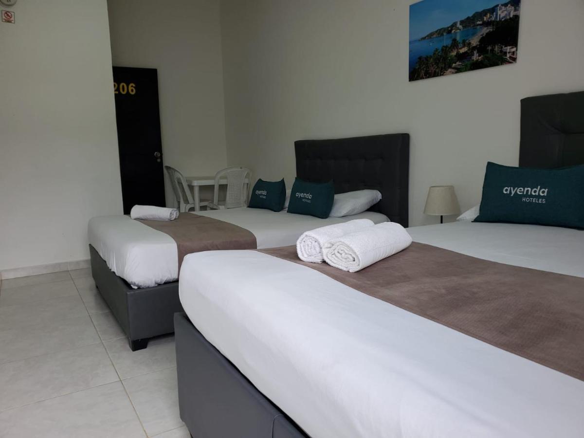 Hotel Hm Caribe ซันตามาร์ตา ภายนอก รูปภาพ