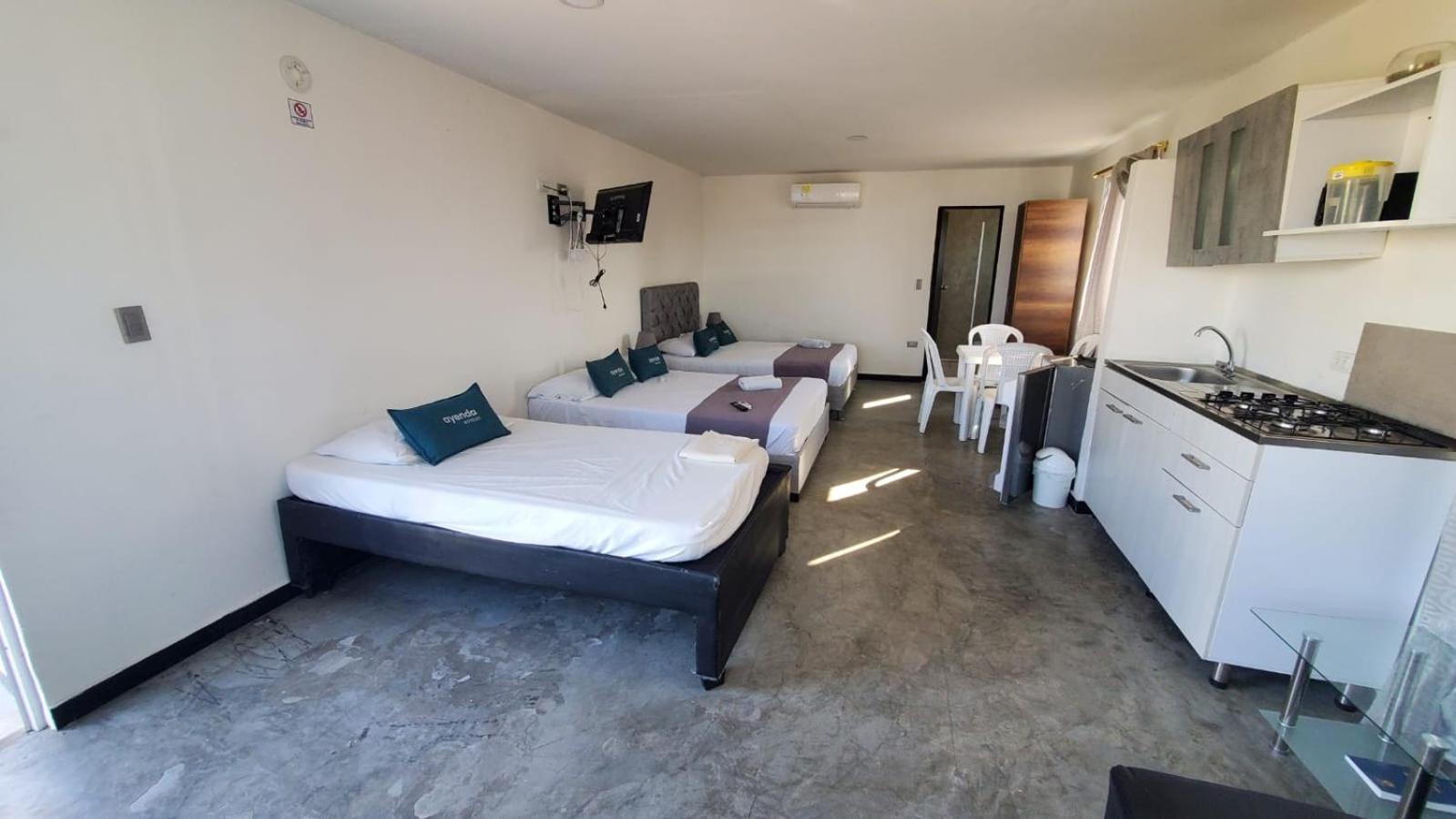 Hotel Hm Caribe ซันตามาร์ตา ภายนอก รูปภาพ