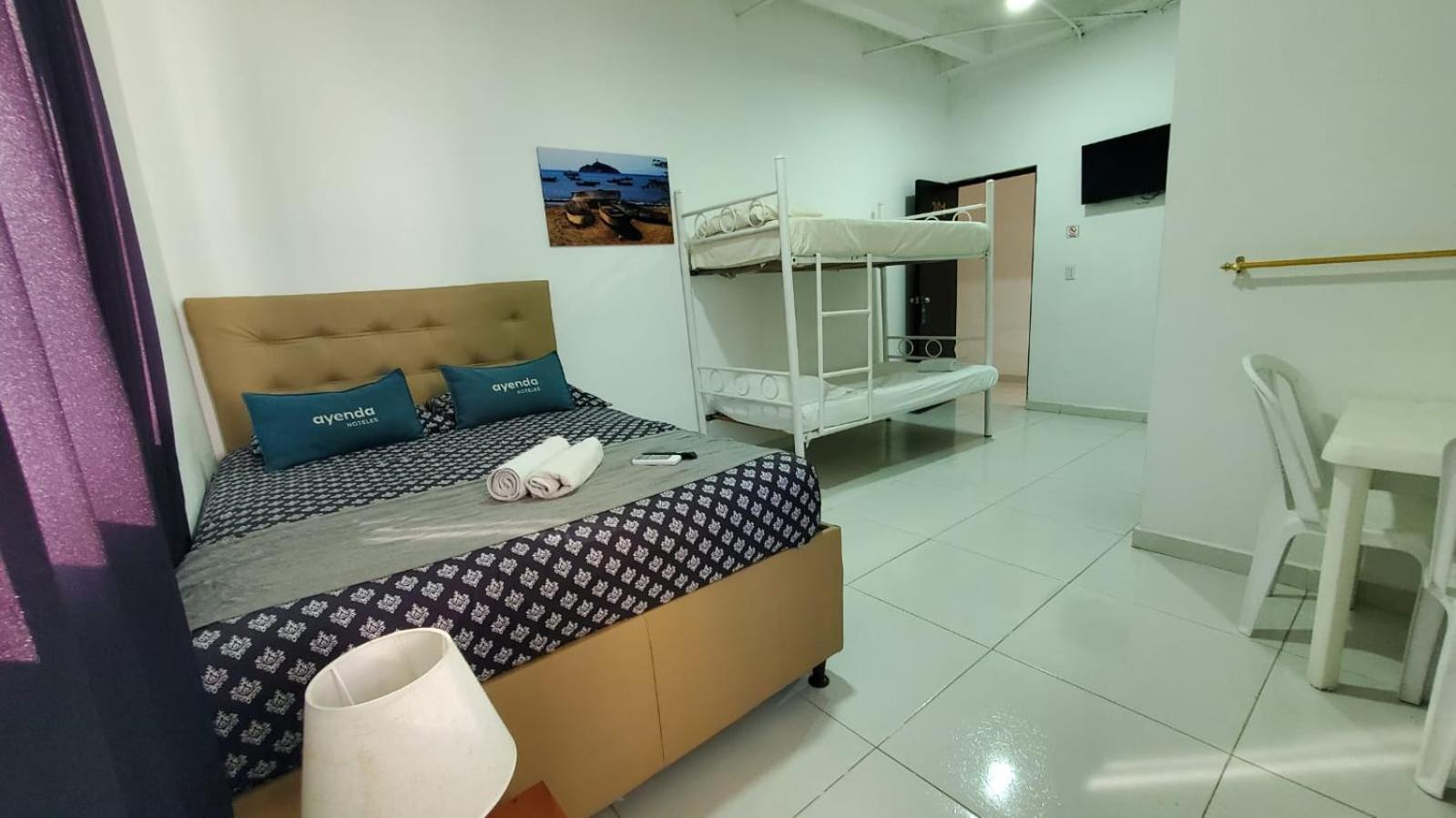 Hotel Hm Caribe ซันตามาร์ตา ภายนอก รูปภาพ